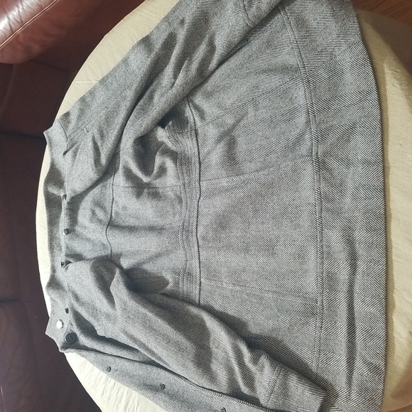 🖤 Macy's Esprit Black and White Herringbone Patterned Coat 🖤 - Picture 4 of 12